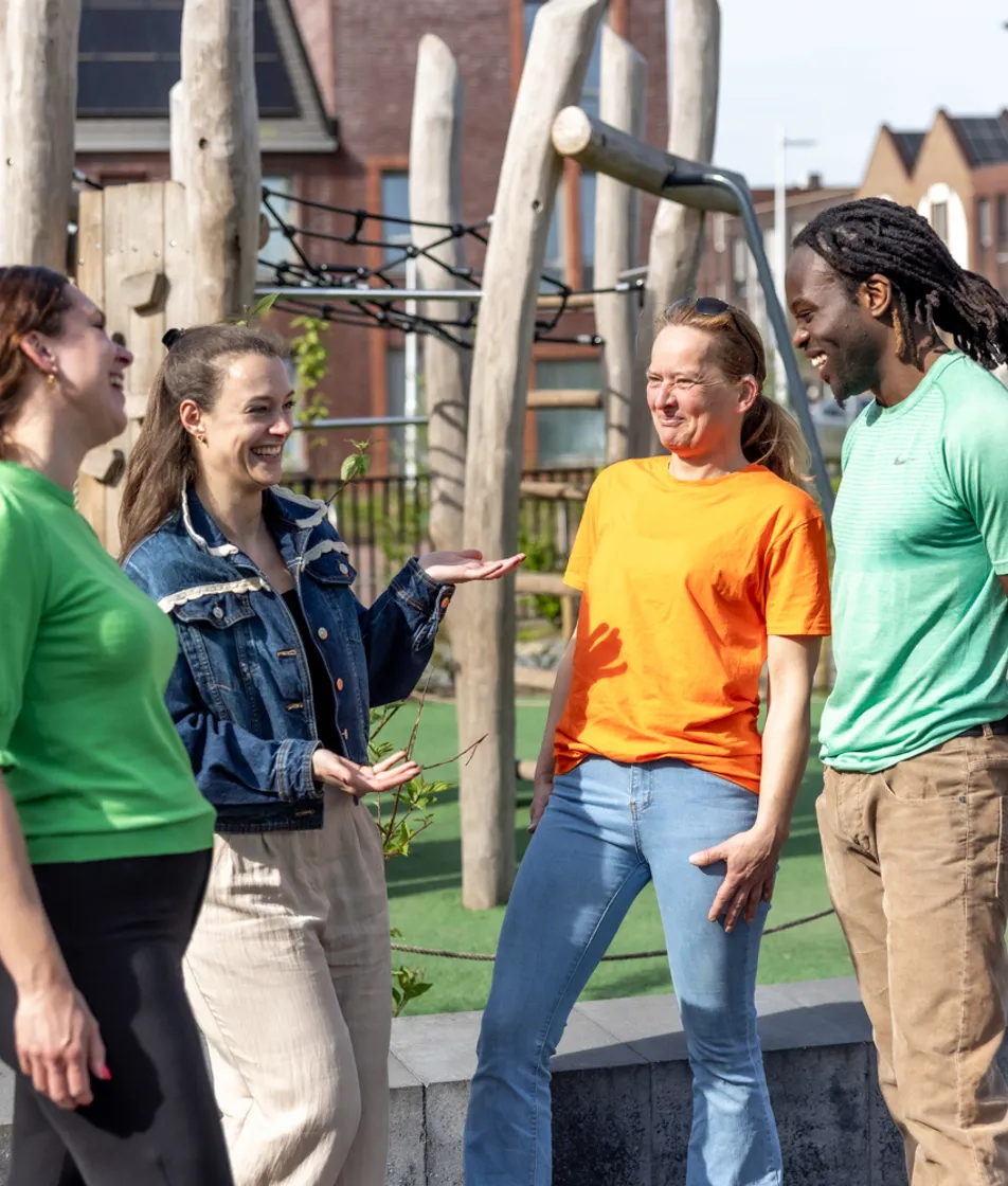 Kind&co ludens - collega overleg - buiten