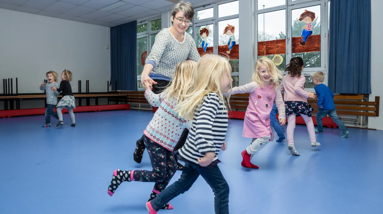 BSO - standaard - kinderen sporten - gymzaal